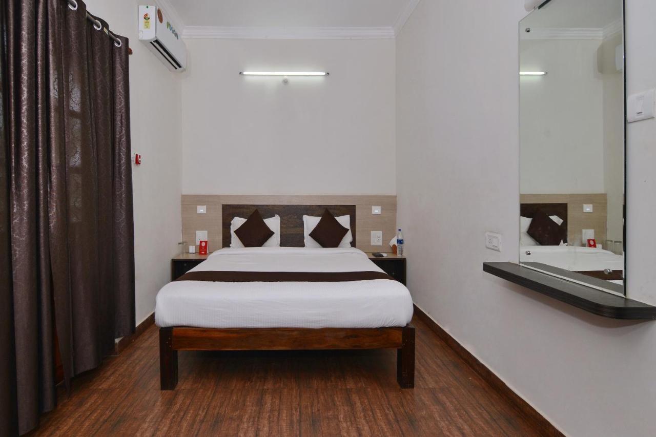 Oyo 10174 Kanta Guest House 바가 외부 사진